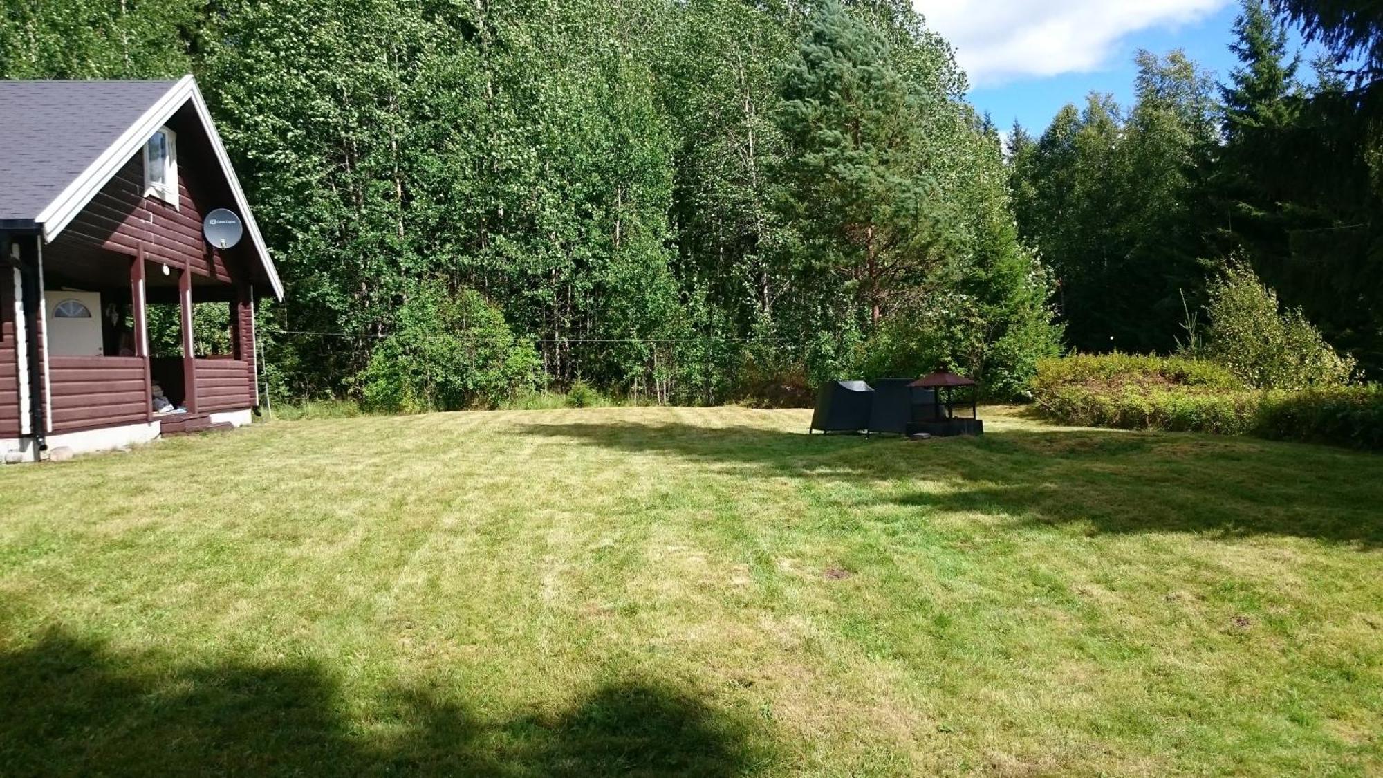 Koselig Hytte I Sverige 20 Minutter Fra Norskegrensen Ostervallskog Töcksfors Eksteriør billede